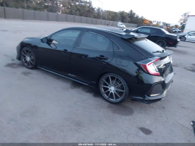 Honda Civic Sport Image 17