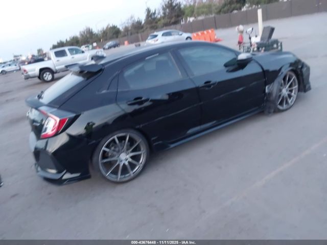 Honda Civic Sport Image 3