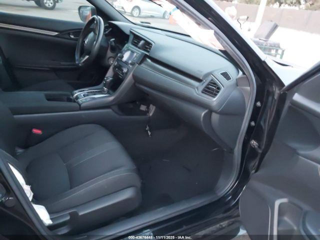 Honda Civic Sport Image 4