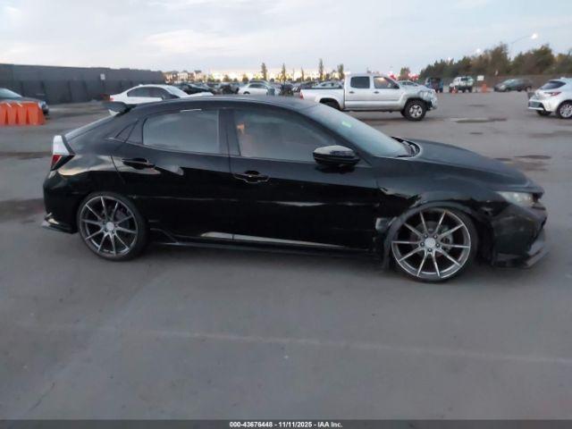 Honda Civic Sport Image 18