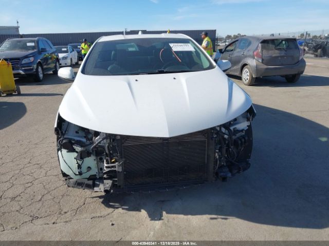 Chevrolet Volt Lt Image 15