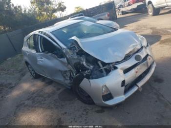  Salvage Toyota Prius c