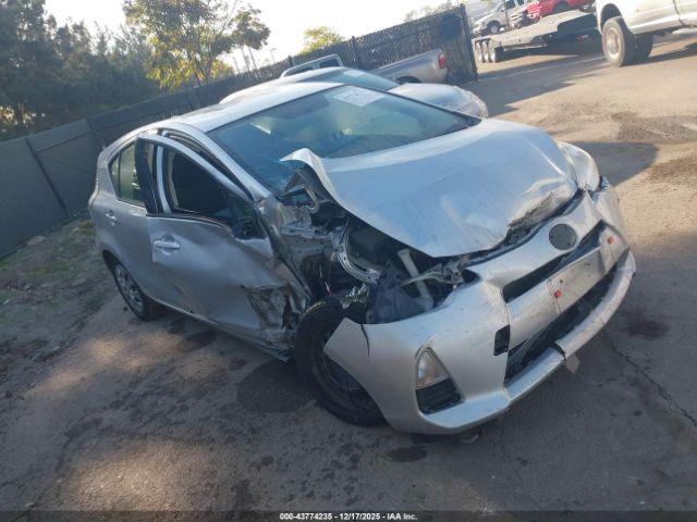  Salvage Toyota Prius c