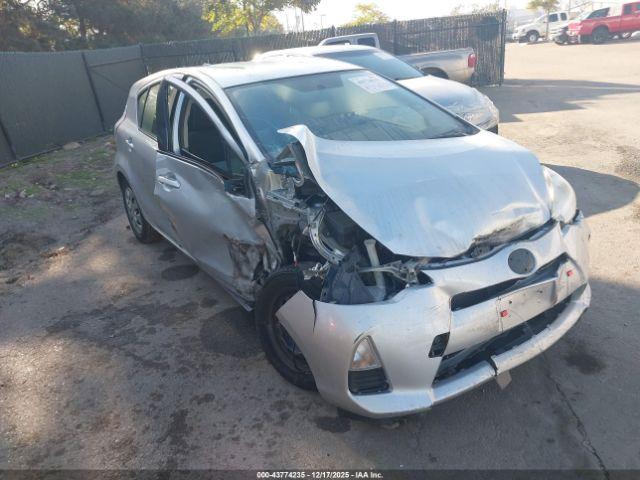 Toyota Prius c Three Image 8