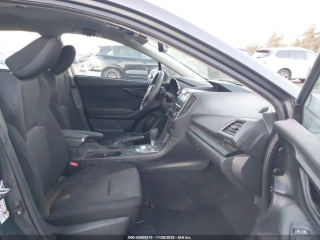 Subaru Impreza 2.0i Premium Image 2