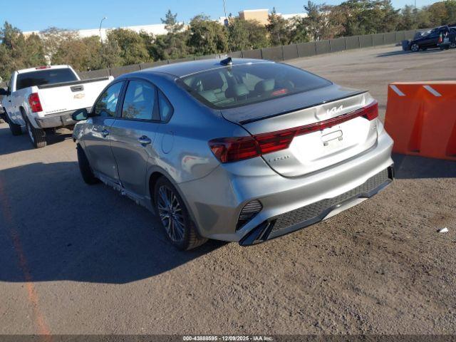 Kia Forte Gt-line Image 9