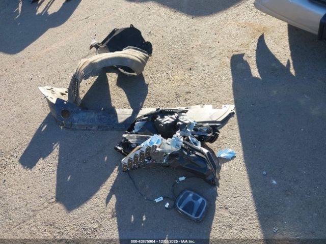 Honda Clarity Plug-In Hybrid Touring Image 5