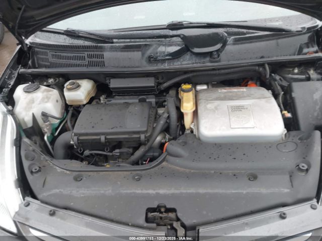 Toyota Prius Image 14