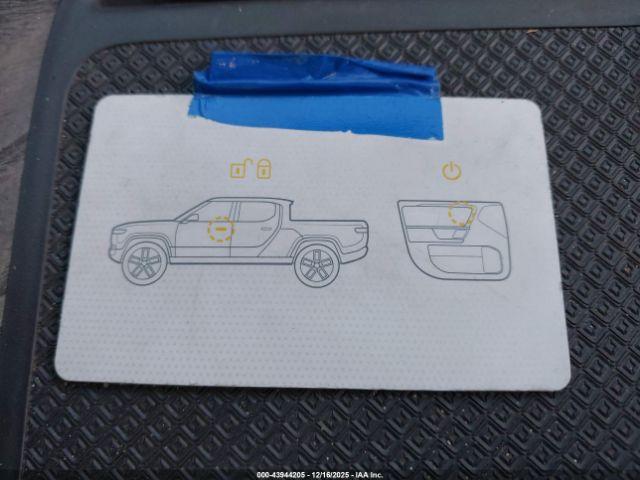 Rivian R1T Adventure Image 5