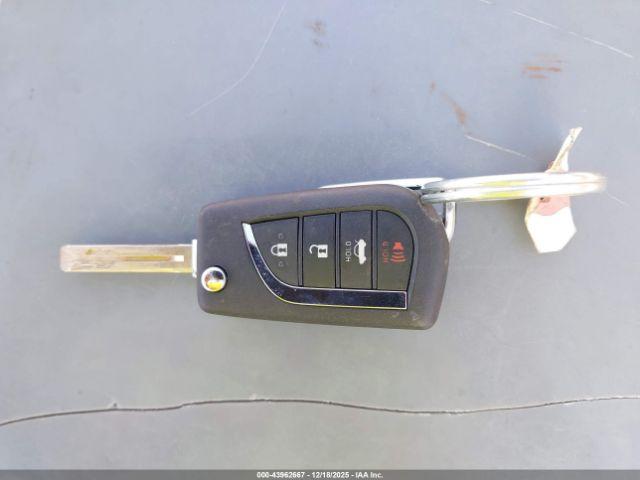 Toyota Corolla Se Image 11