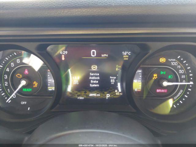 Jeep Wrangler Willys 4xe Image 12