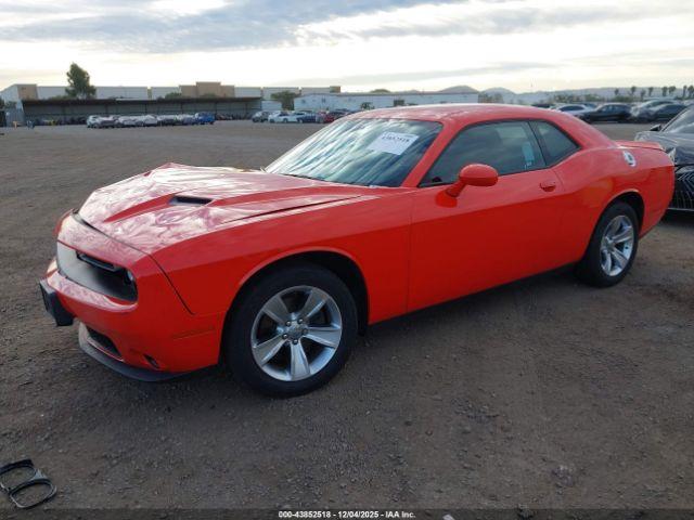 Dodge Challenger Sxt Image 9