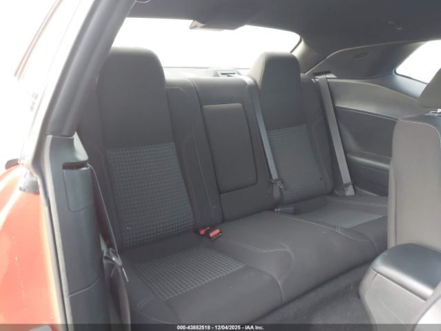 Dodge Challenger Sxt Image 6