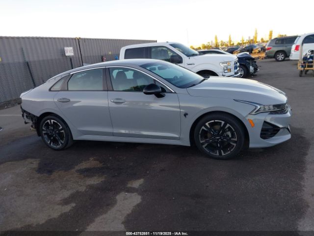 Kia K5 Gt-line Image 9