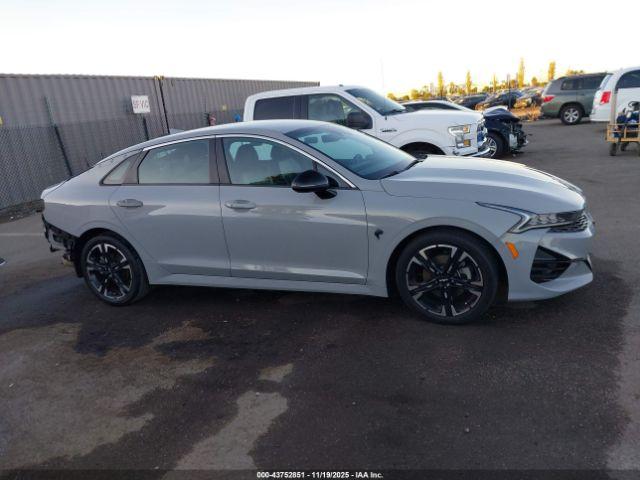 Kia K5 Gt-line Image 9