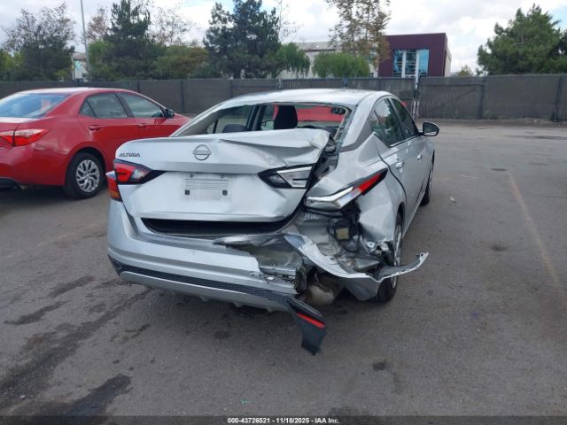 Nissan Altima S Fwd Image 13