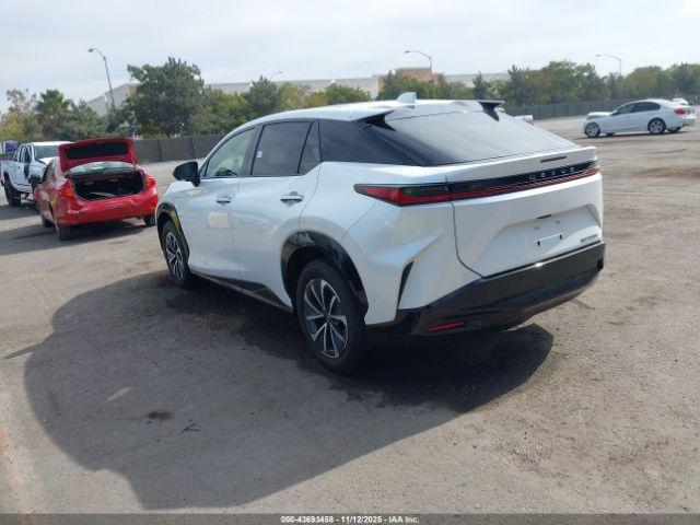 Lexus Rz Premium Image 16