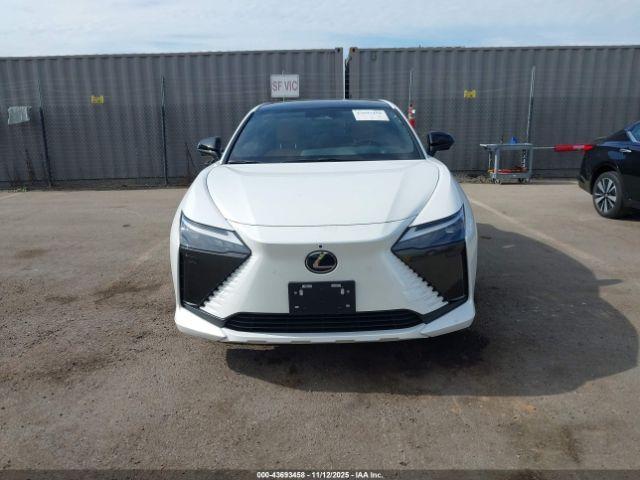 Lexus Rz Premium Image 13