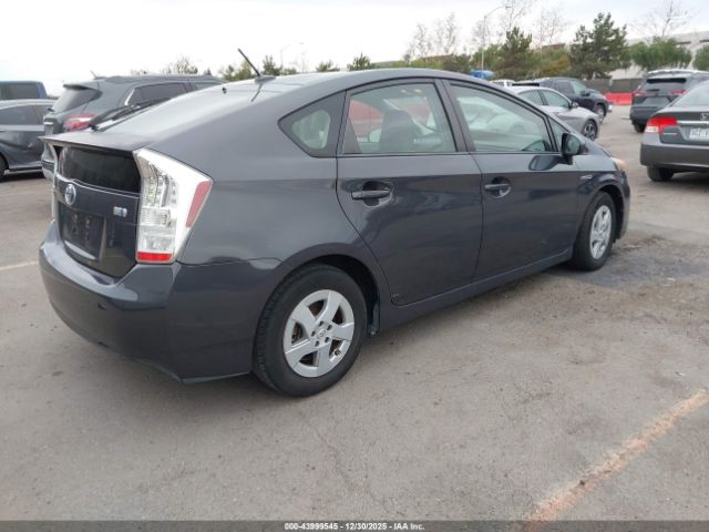Toyota Prius Two Image 10