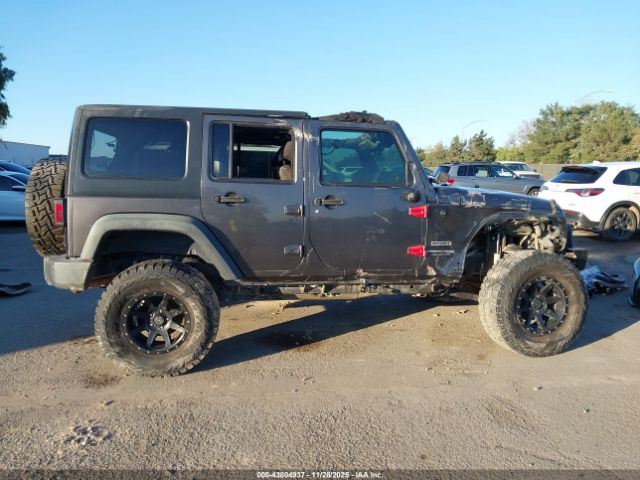 Jeep Wrangler Sport S 4x4 Image 14