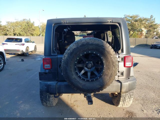 Jeep Wrangler Sport S 4x4 Image 16