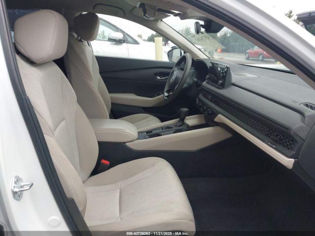 Honda Accord Lx Image 8