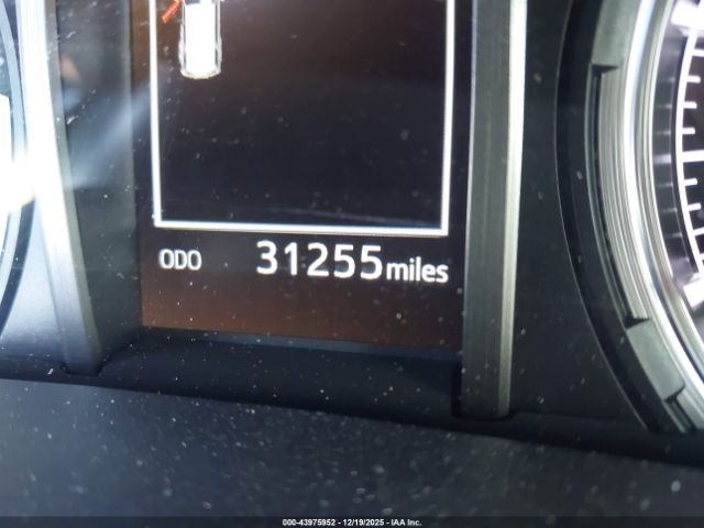 Toyota 4Runner Trd Off Road Premium Image 3