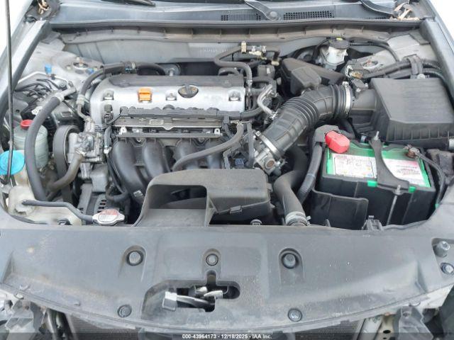 Honda Accord 2.4 Lx Image 14