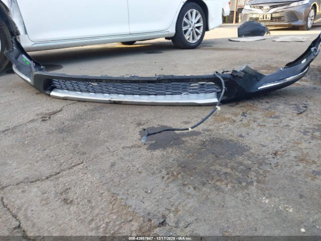 Honda Pilot 2wd Touring 7 Passenger Image 9