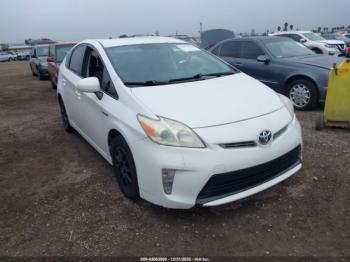  Salvage Toyota Prius