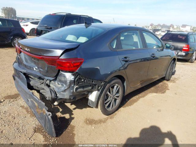 Kia Forte Lxs Image 6