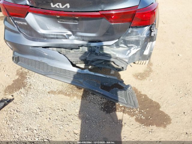 Kia Forte Lxs Image 17