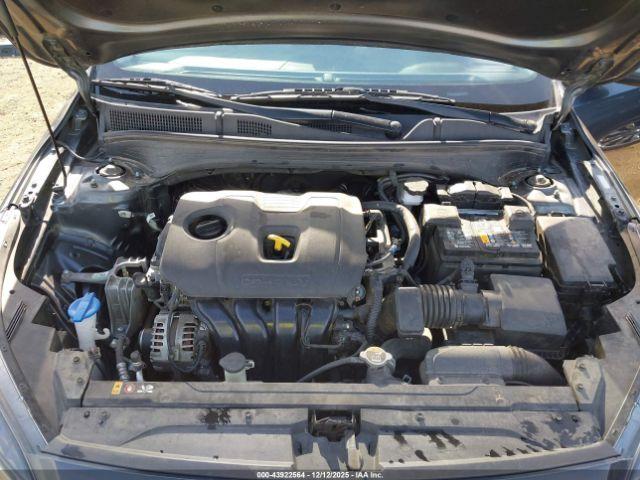 Kia Forte Lxs Image 9