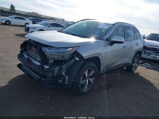 Toyota RAV4 Se Image 4