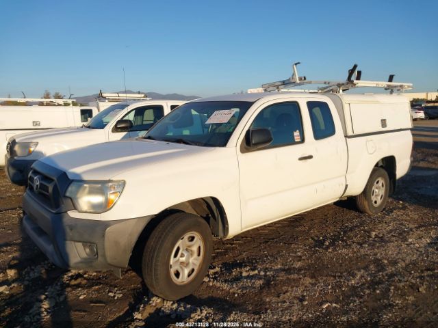 Toyota Tacoma Image 14