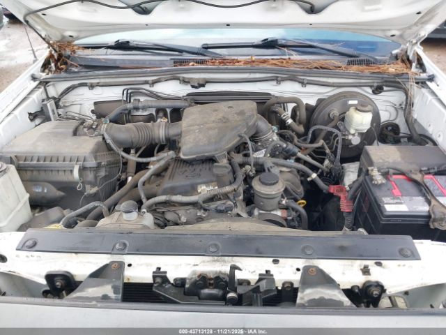 Toyota Tacoma Image 2