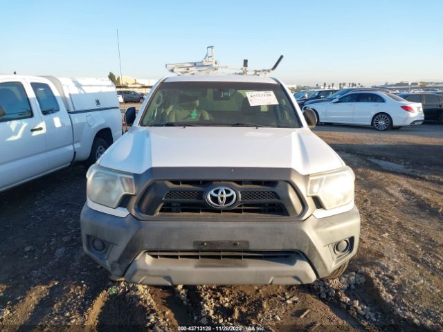 Toyota Tacoma Image 12