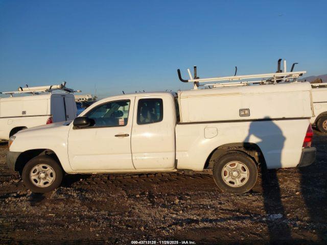 Toyota Tacoma Image 13