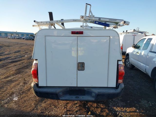 Toyota Tacoma Image 7