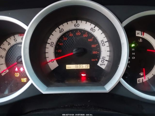 Toyota Tacoma Image 6