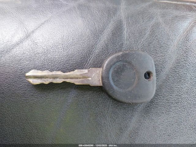 Pontiac Solstice Image 10