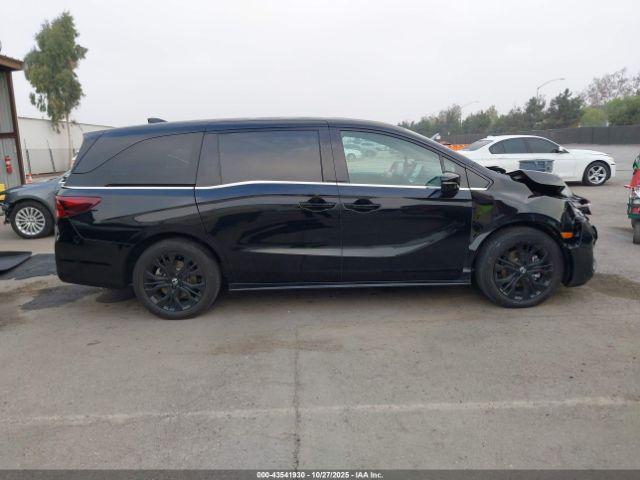 Honda Odyssey Sport-l Image 12