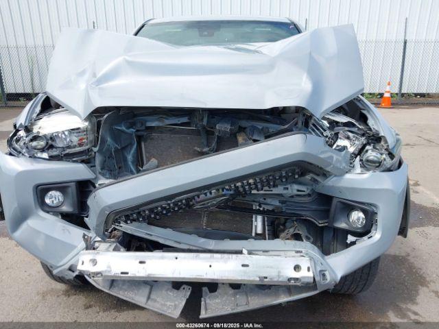 Toyota Tacoma Trd Off Road Image 3