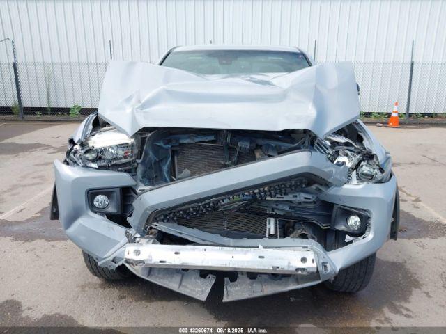 Toyota Tacoma Trd Off Road Image 14