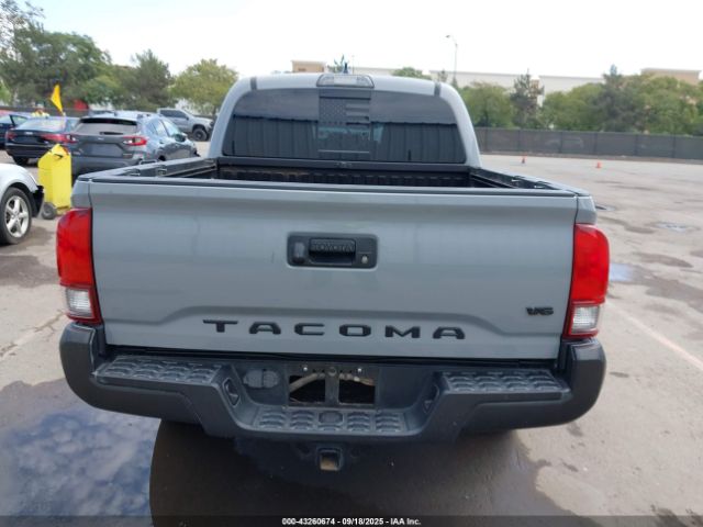 Toyota Tacoma Trd Off Road Image 10