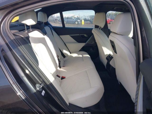 BMW I5 Edrive40 Image 3