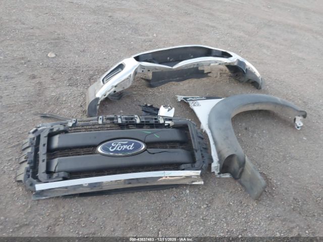 Ford F-450 Xl Image 5