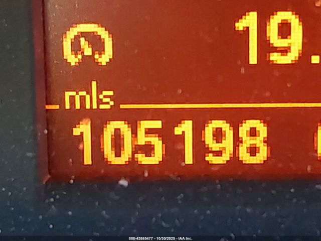 BMW 3 Series Image 6