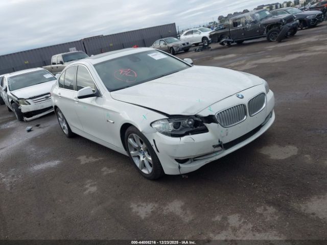 BMW 5 Series Image 1