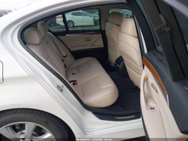 BMW 5 Series Image 17